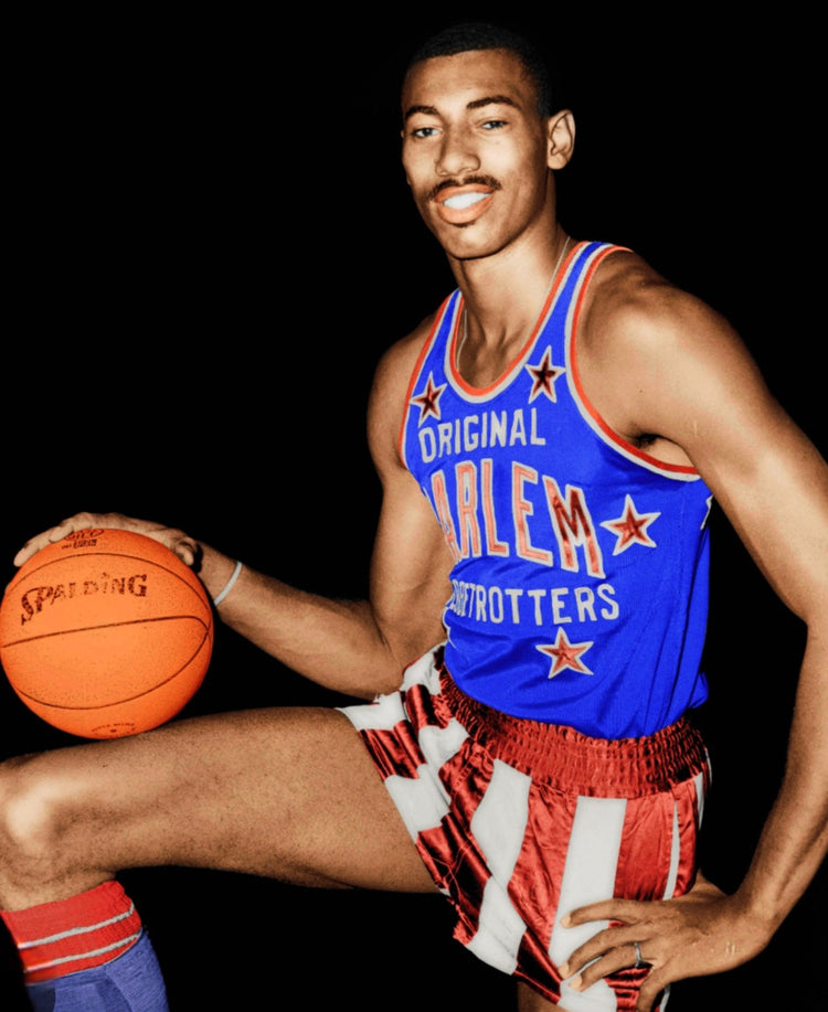 WILT CHAMBERLAIN Signed Photos and Autographs $199