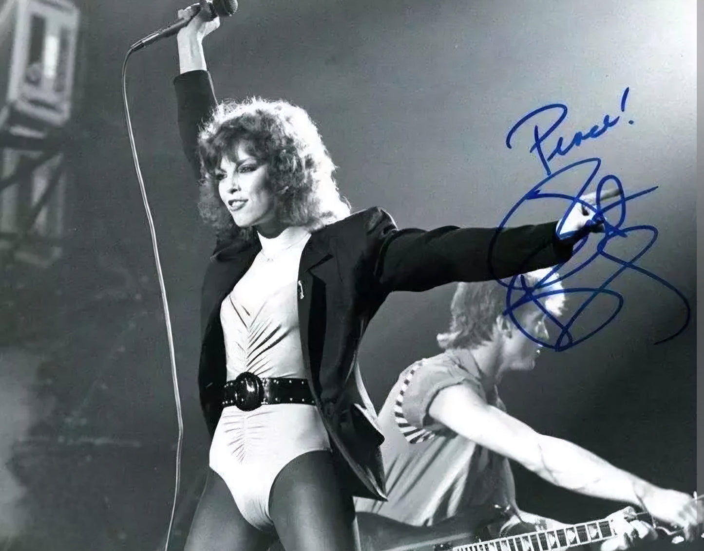 Pat Benatar signed photo Showtime