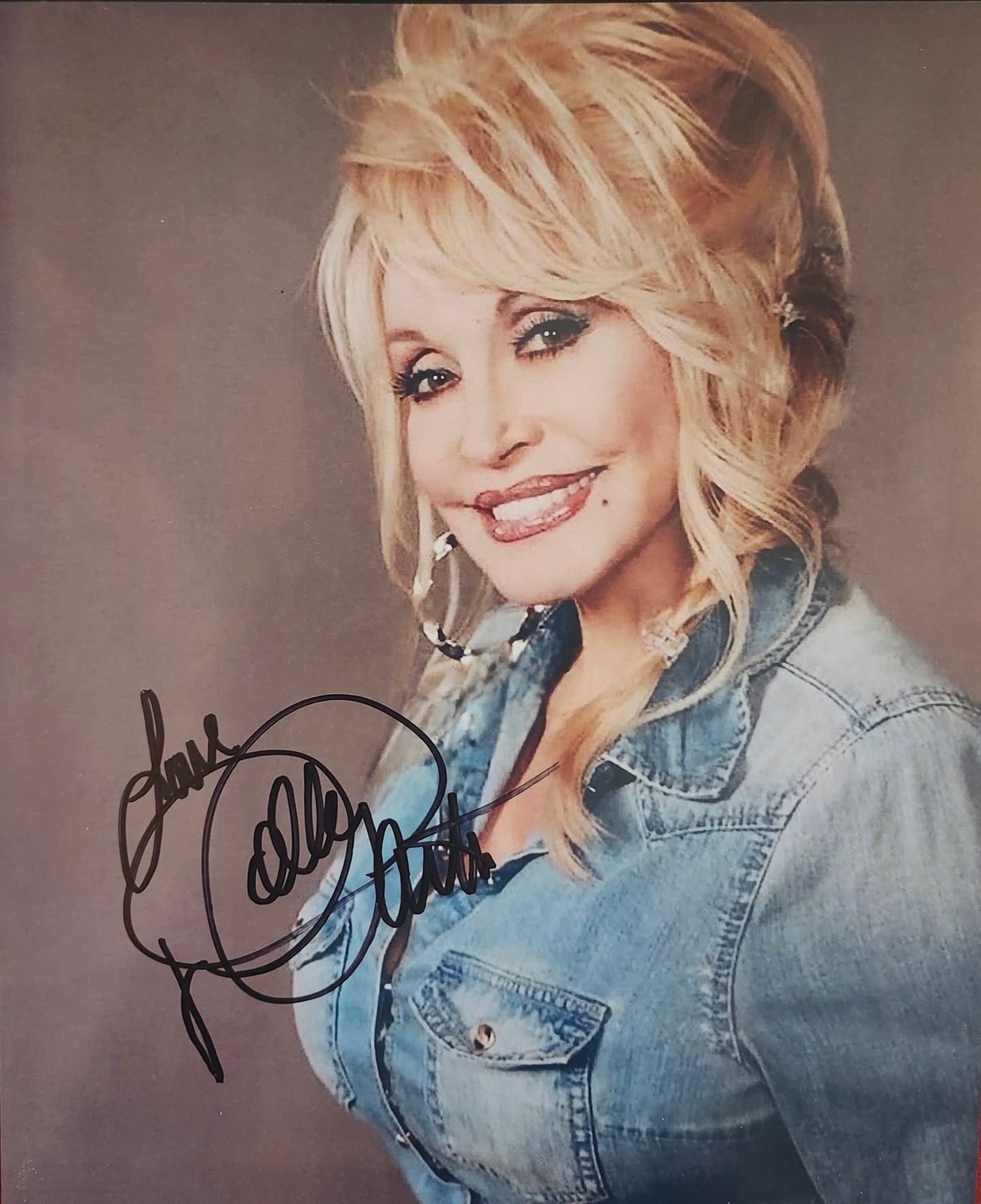 DOLLY PARTON Signed Photo COA Hologram