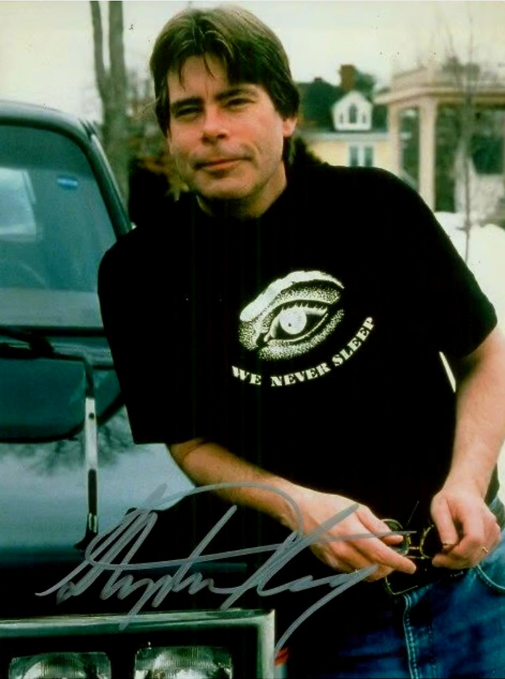 Stephen King signed photo wearing black shirt from Boston memorabilia