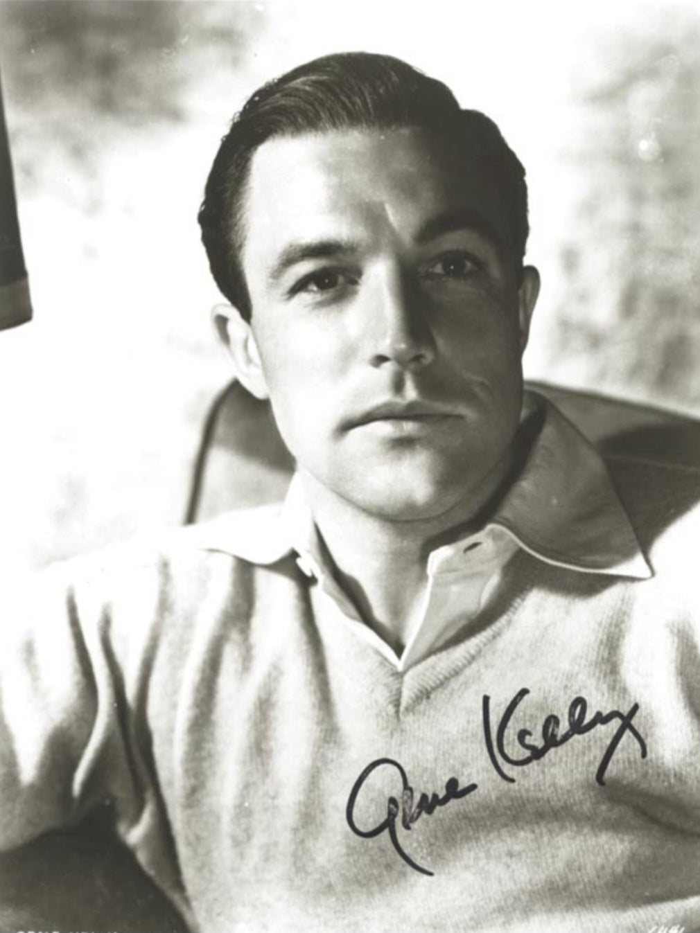 GENE KELLY signed autographed photo COA Hologram