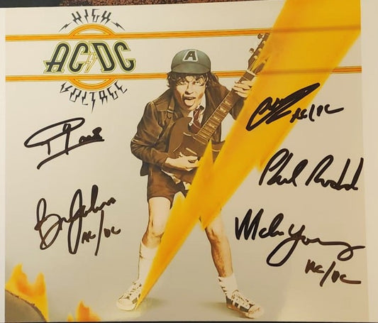 ROCK AND ROLL TREASURES AC/DC