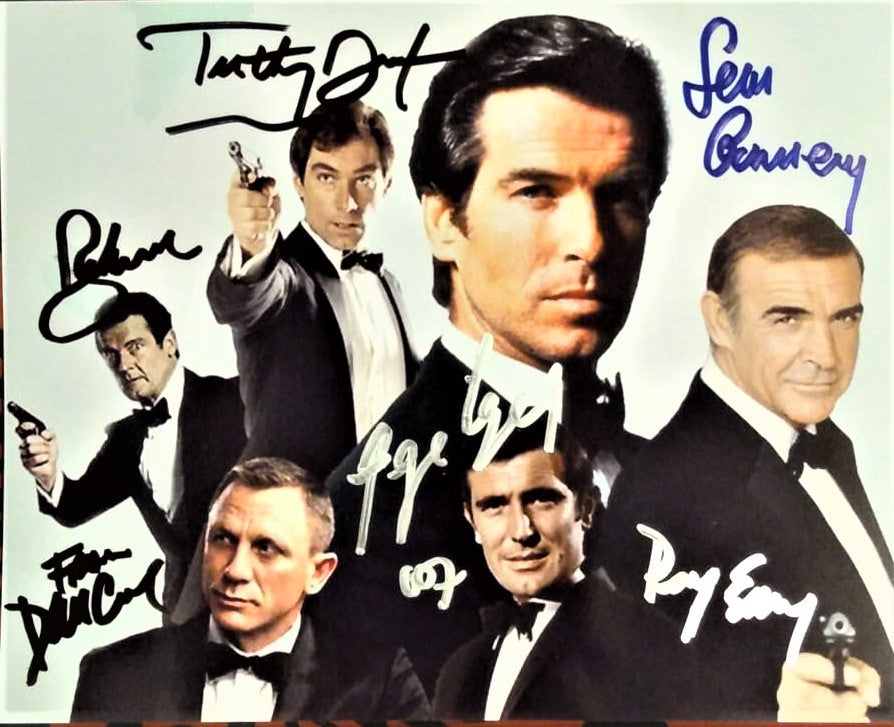 SIGNED AUTOGRAPHED PHOTOS