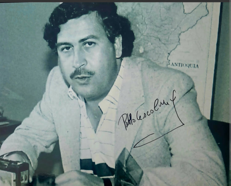 PABLO ESCOBAR Signed Photos and Autographs