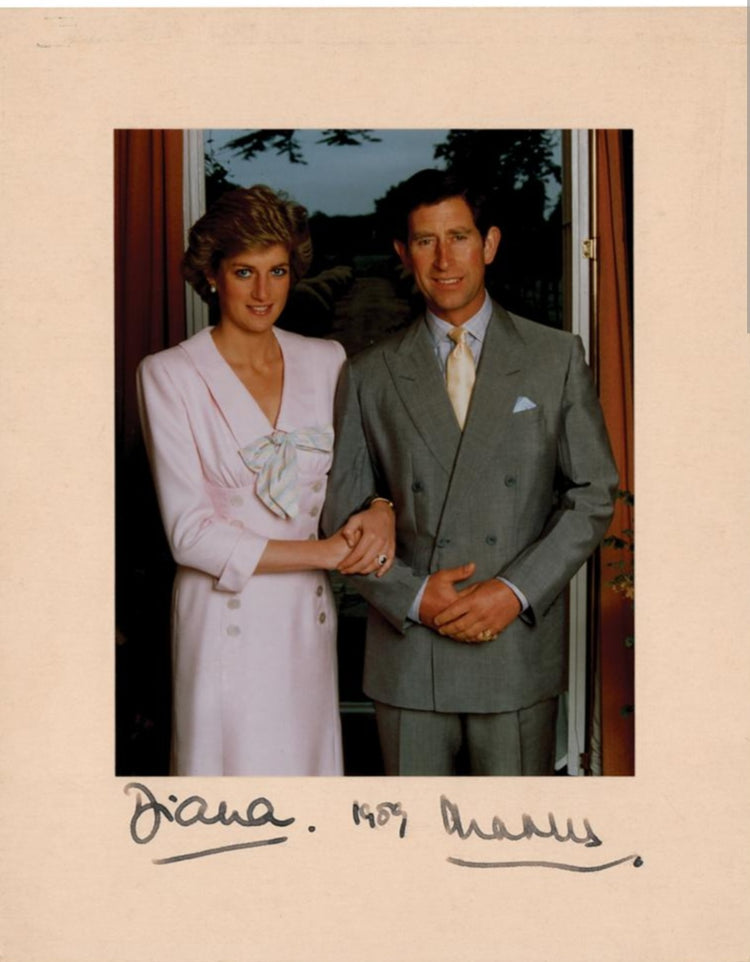 PRINCESS DIANA Signed Photos and Autographs