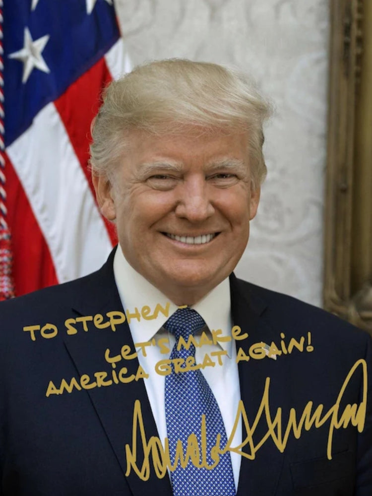 DONALD TRUMP Signed Photos And Autographs