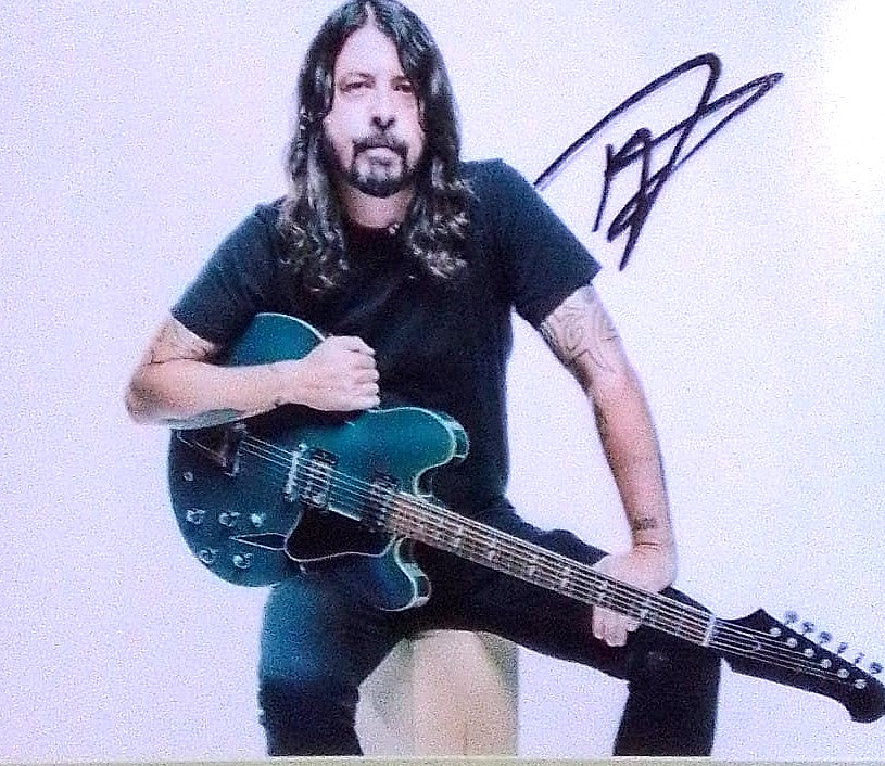 DAVE GROHL signed autographed photo COA Hologram Beckett Autographs