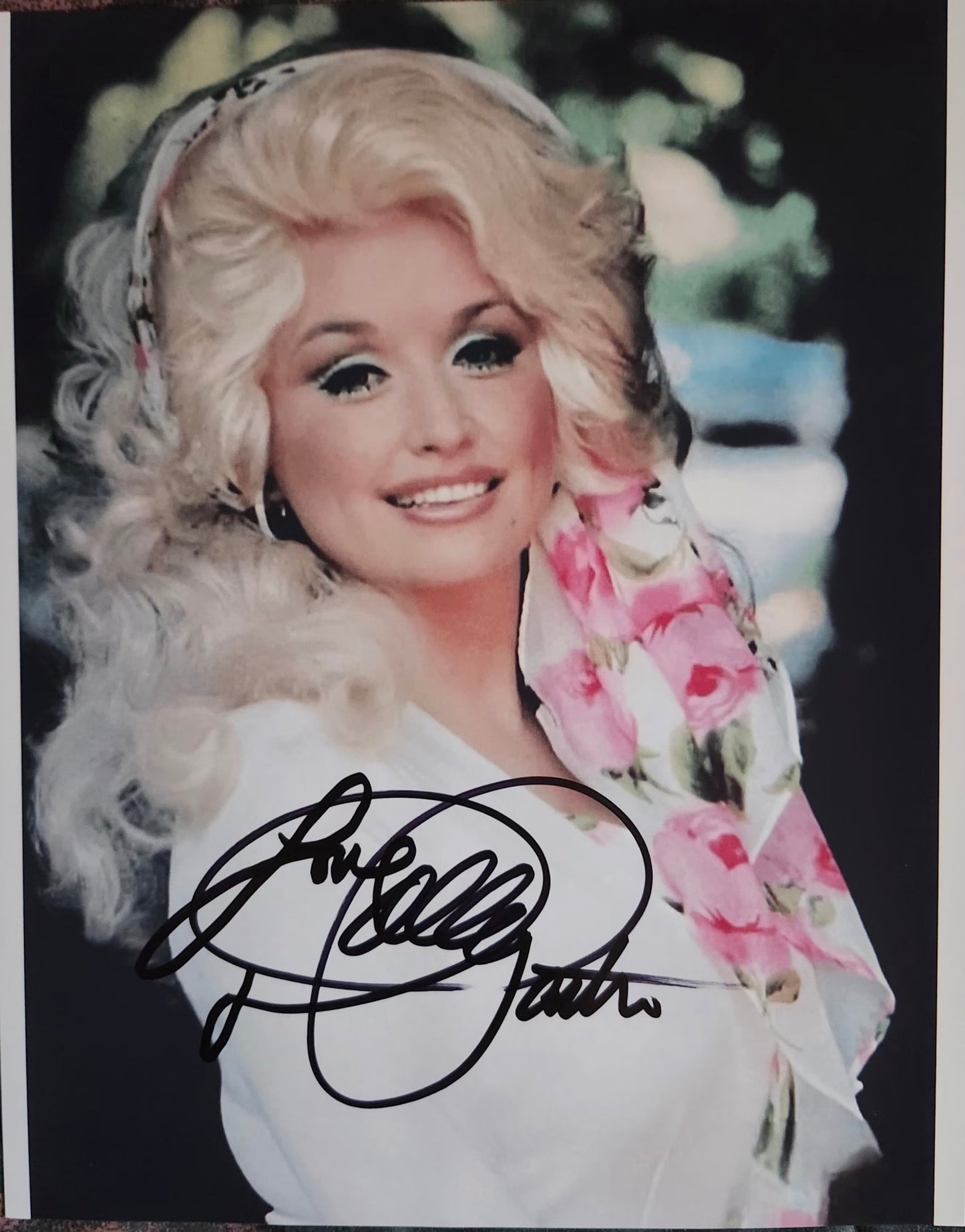 Dolly Parton signed photo White dress beautiful smile