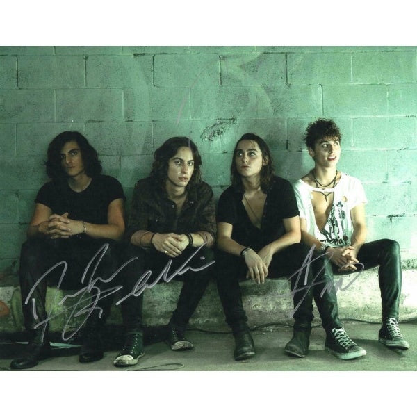 GRETA VAN FLEET signed autographed photo COA Hologram Beckett Autographs