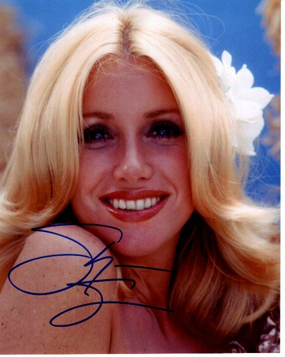 SUZANNE SOMERS signed autographed photo COA Hologram Beckett Autographs