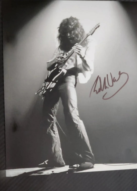 Eddie Van Halen sign photo Showtime Beckett autographs