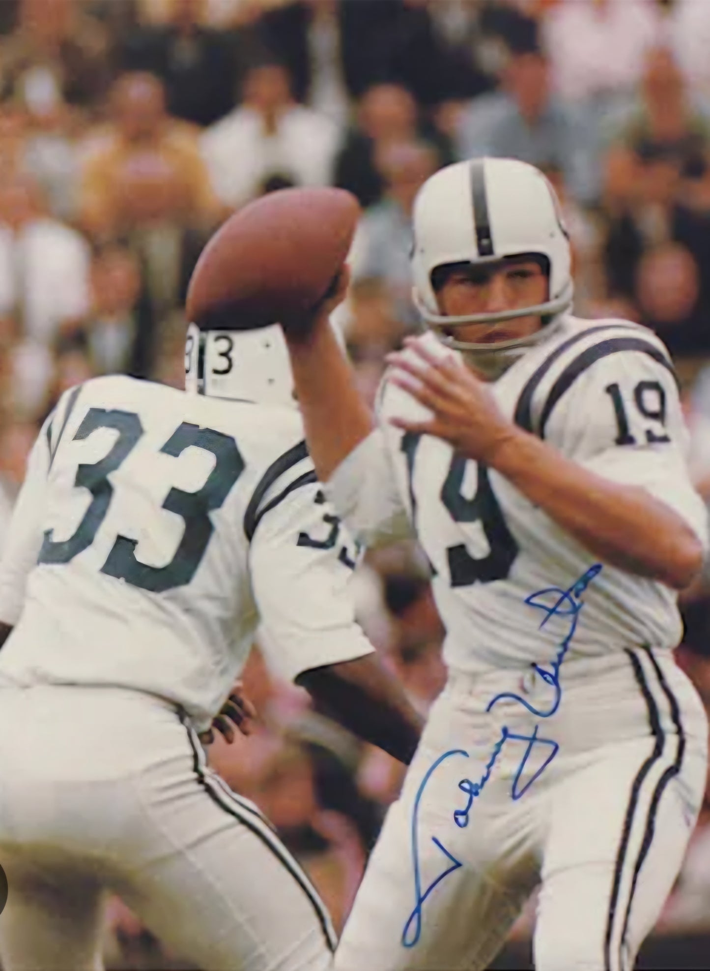 Johnny Unitas autographed sign photo throwing the ball in action Boston memorabilia