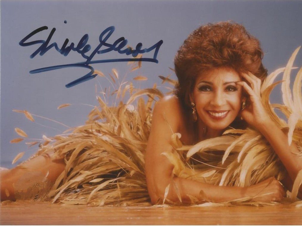 Shirley Bassey signed autographed photo laying on her stomach sexy clothes Boston memorabilia