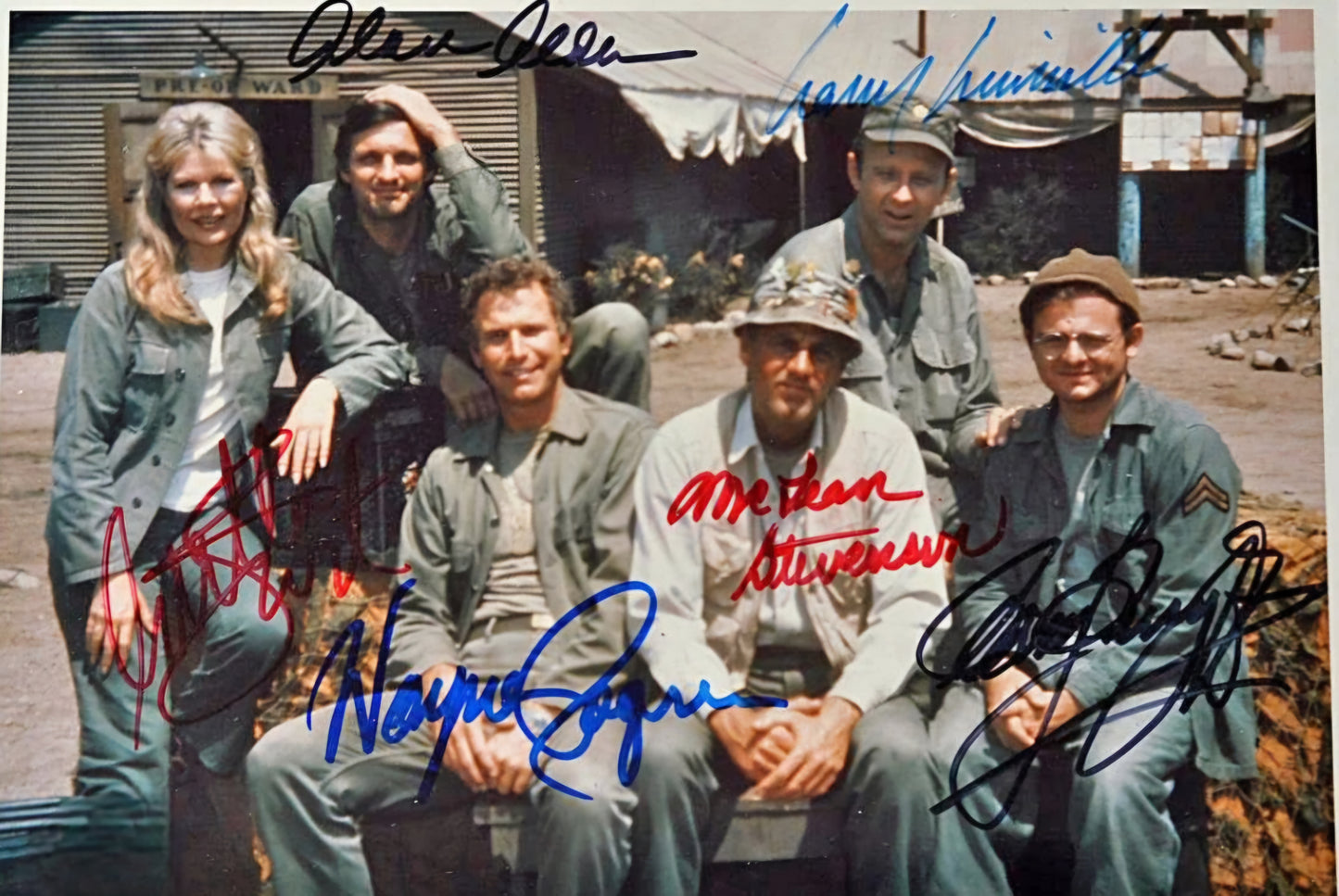 Mash cast signed autographed photo