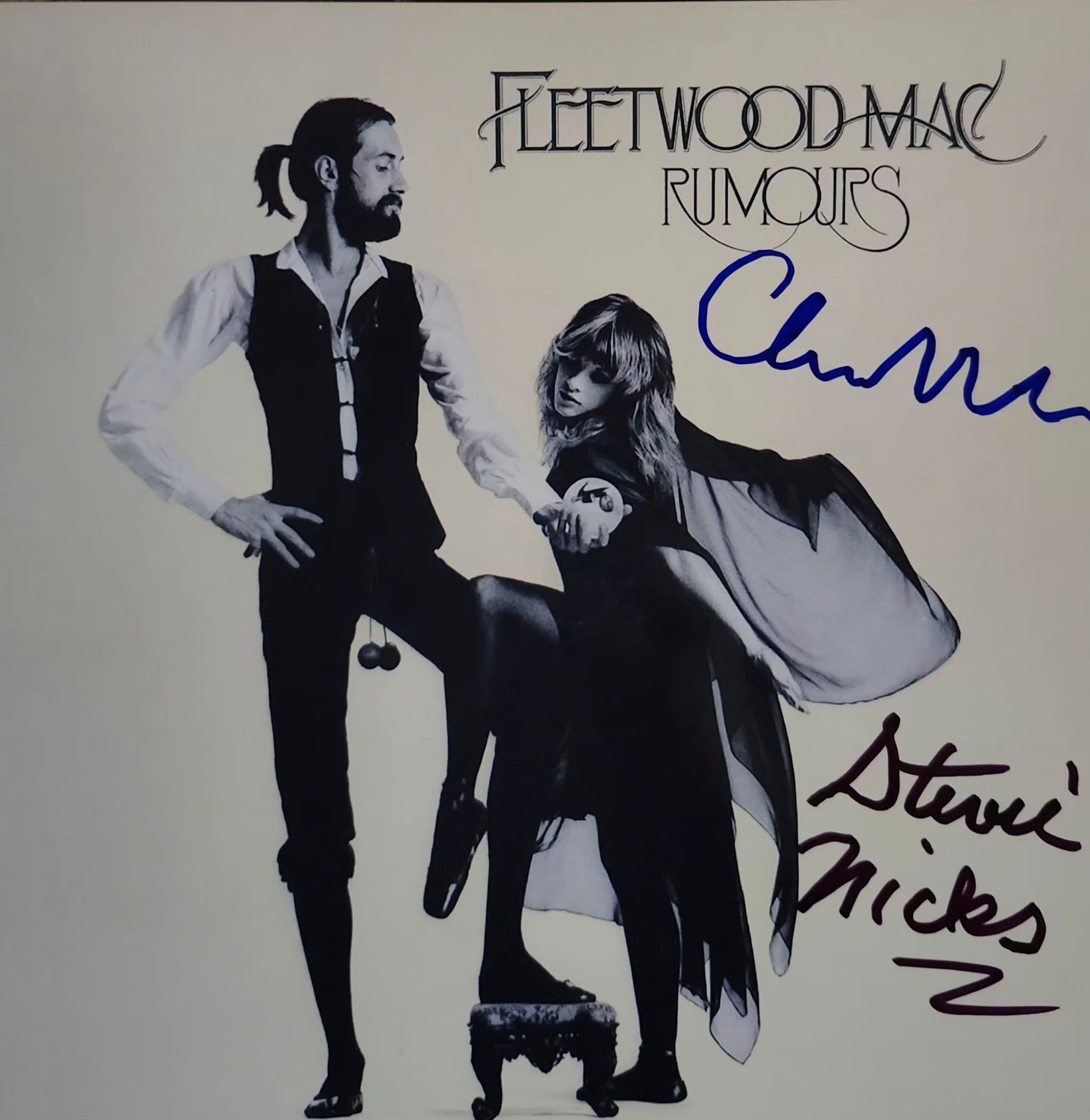 Stevie Nicks Christine McVie signed Fleetwood Mac Rumours album