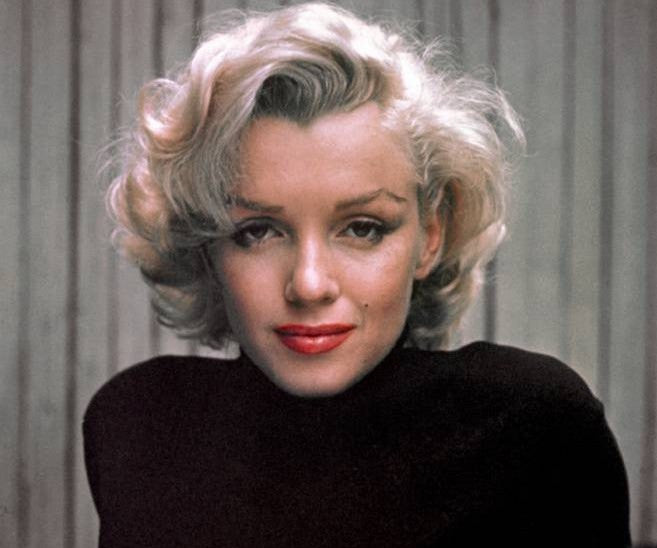 MARILYN MONROE Signed Autographed Photo Kiss Lip COA Hologram