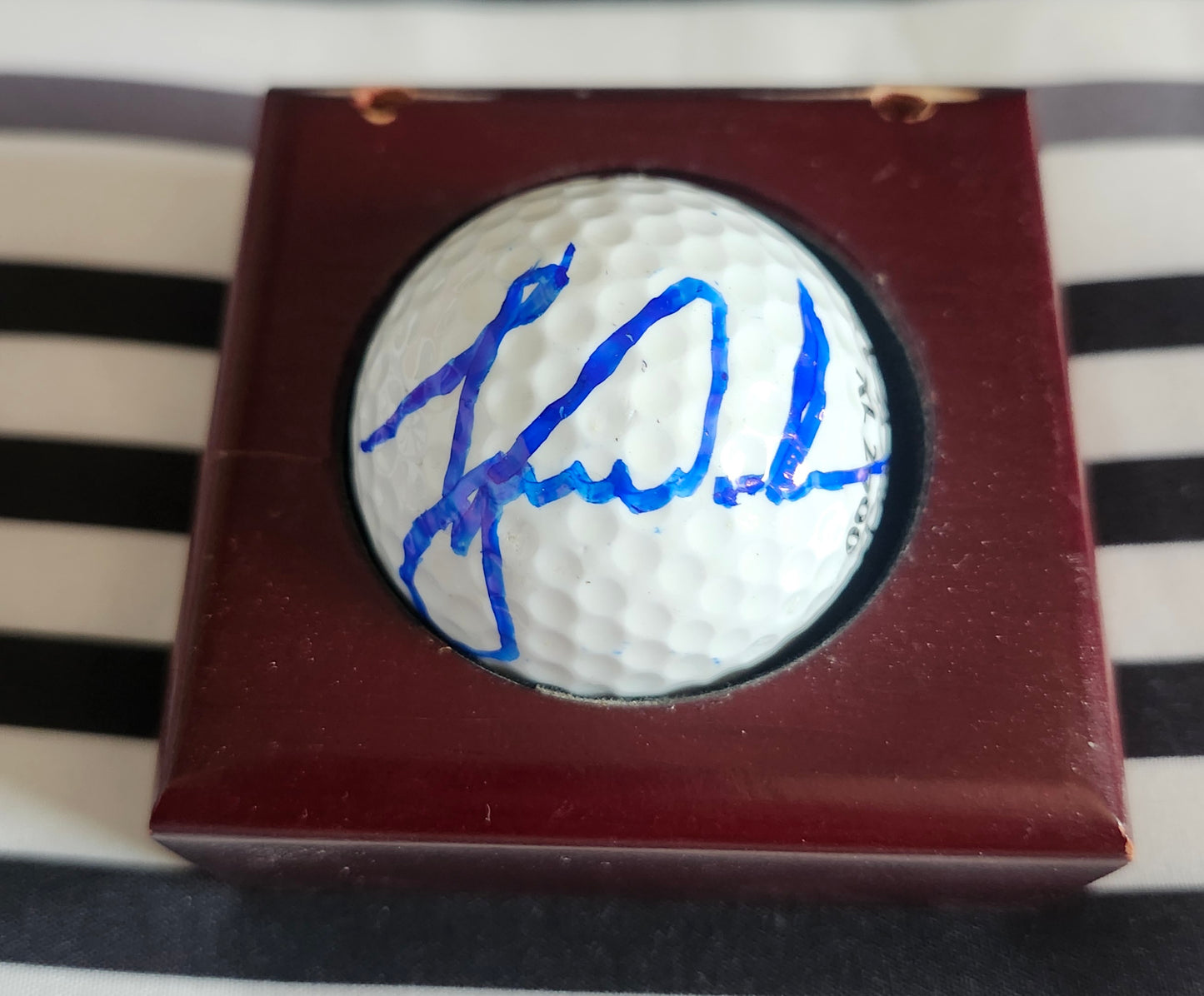 MICHAEL JORDAN TIGER WOODS Signed Golf Ball COA Hologram