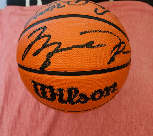 MICHAEL JORDAN MAGIC BIRD Signed Basketball COA Hologram