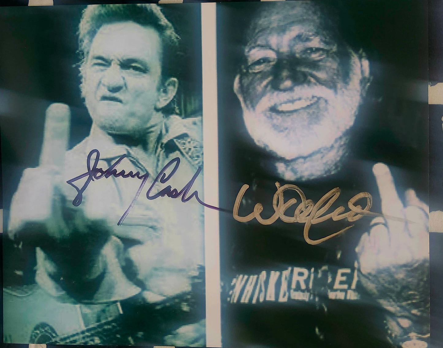 WILLIE NELSON JOHNNY CASH signed autographed photo COA Hologram