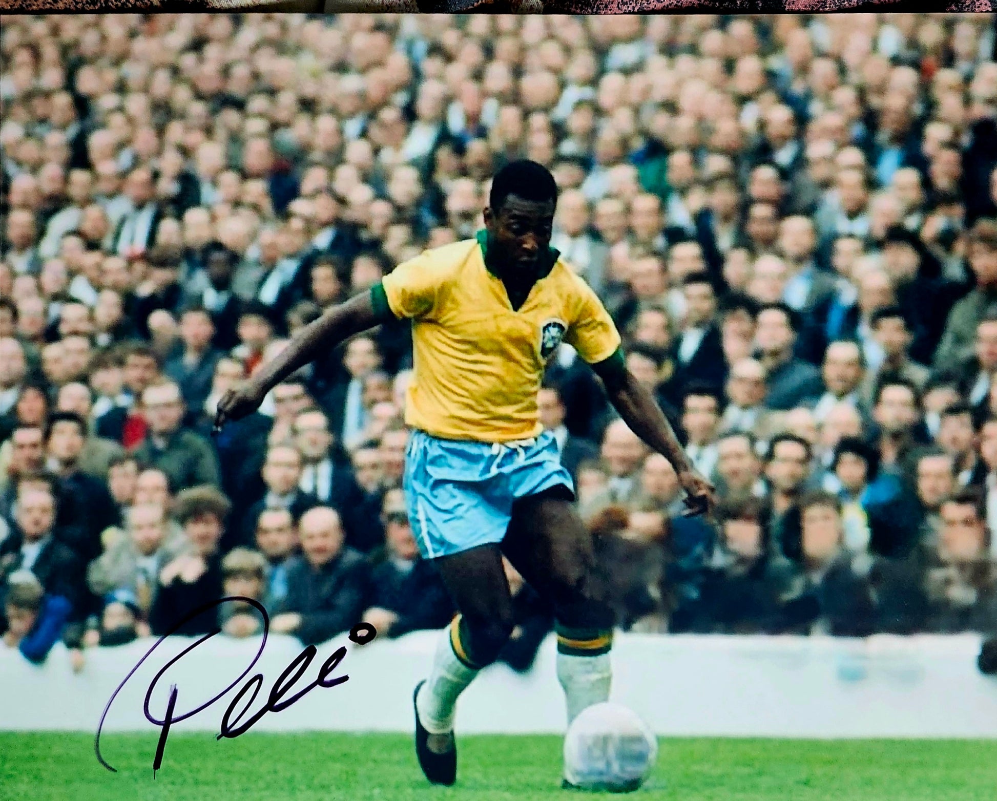 Pele signed photo running with ball Boston memorabilia