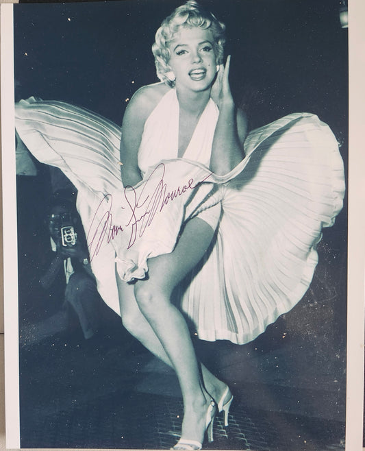 MARILYN MONROE Signed Photo COA Hologram
