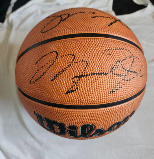 MICHAEL JORDAN KOBE BRYANT Signed Basketball COA Hologram