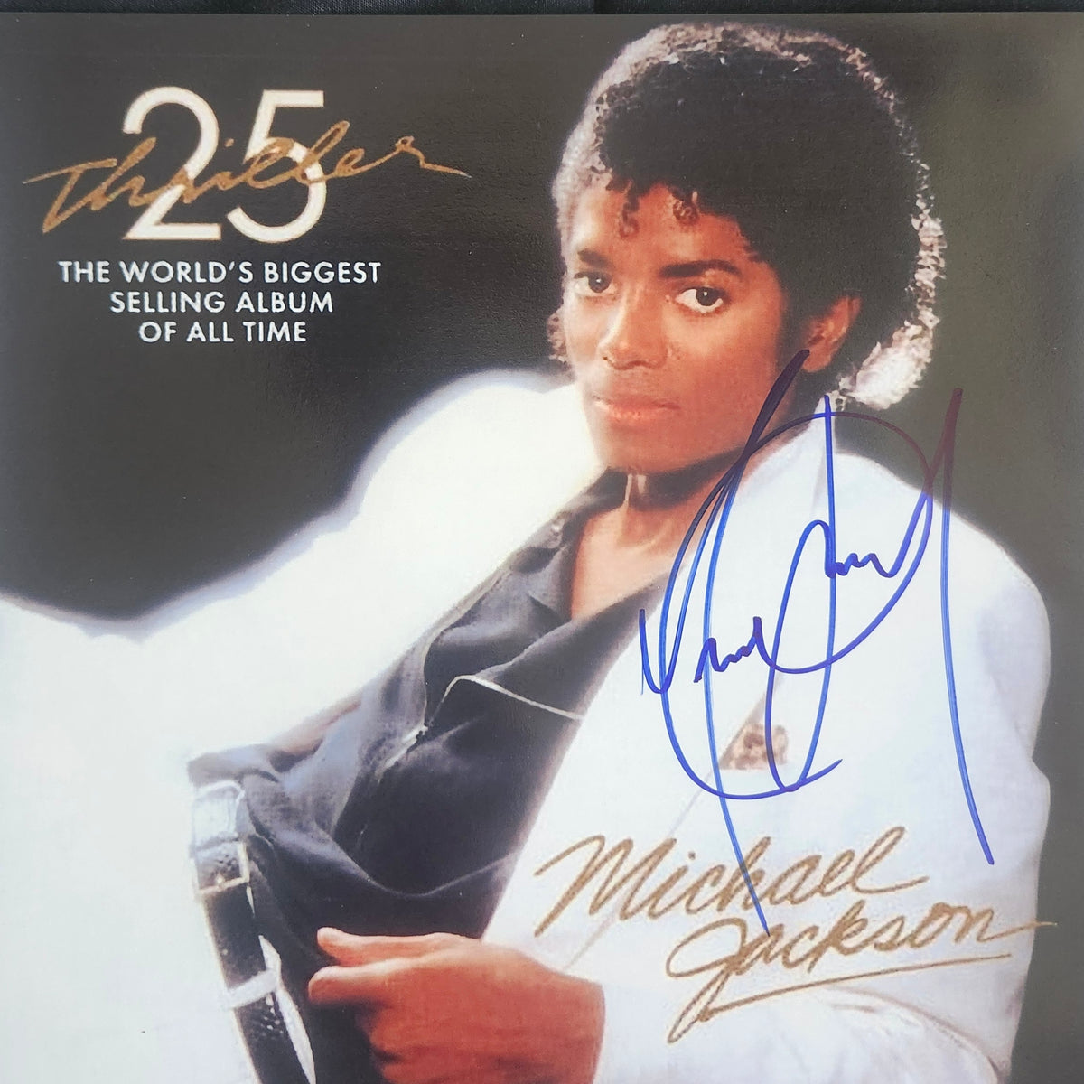 MICHAEL JACKSON Signed Album Thriller COA Hologram