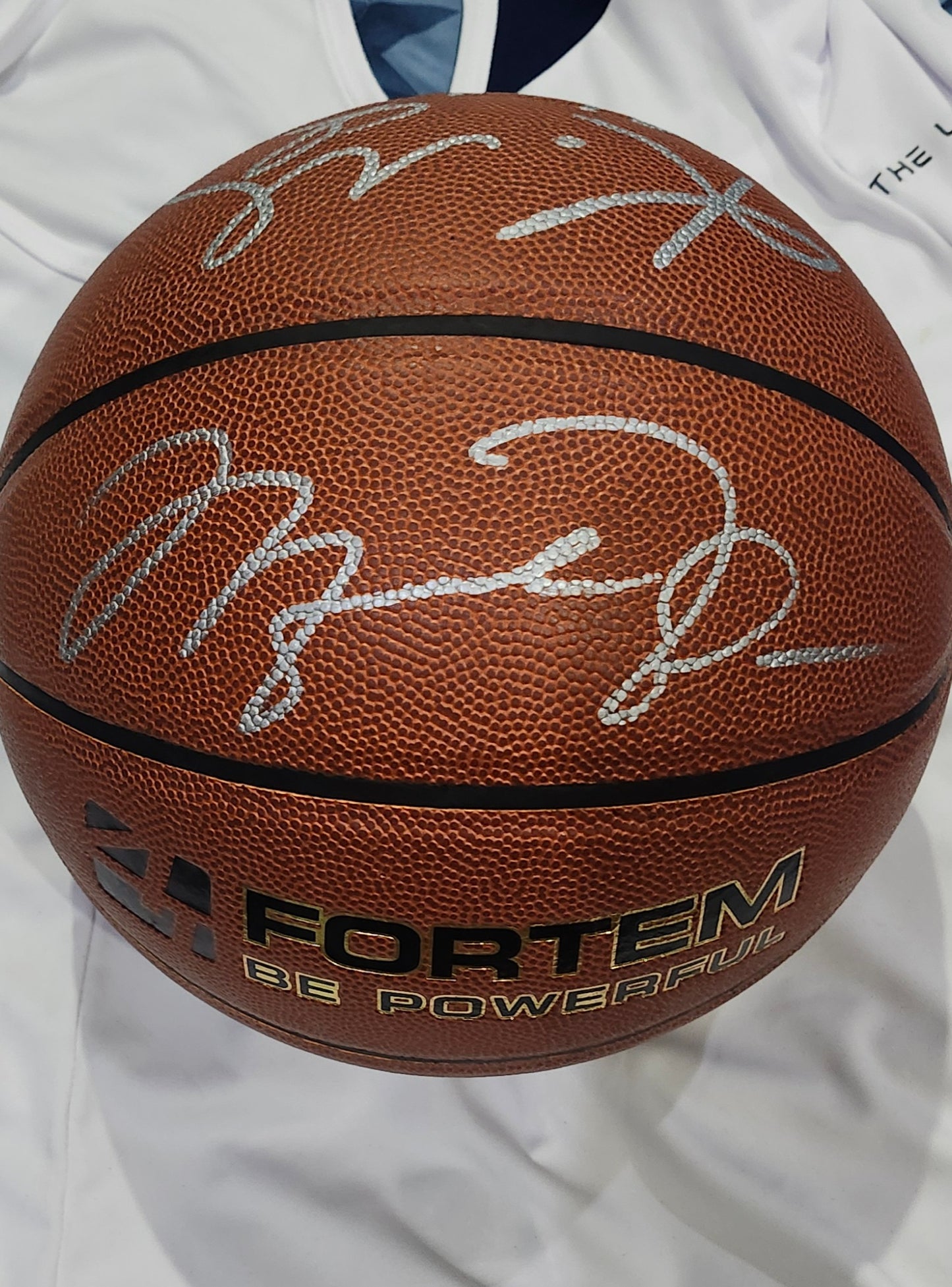 MICHAEL JORDAN KOBE BRYANT Signed Basketball COA Hologram