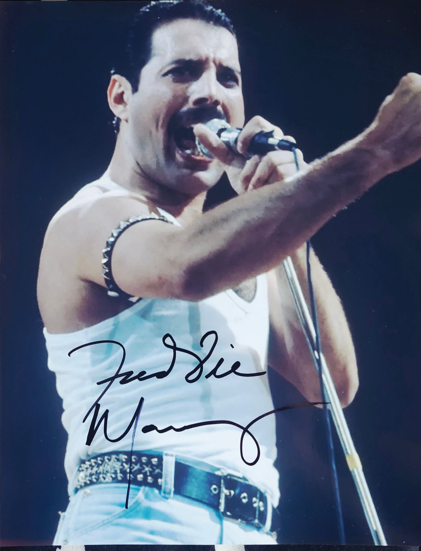 FREDDIE MERCURY Signed Autographed Photo Radio Gaga COA Hologram