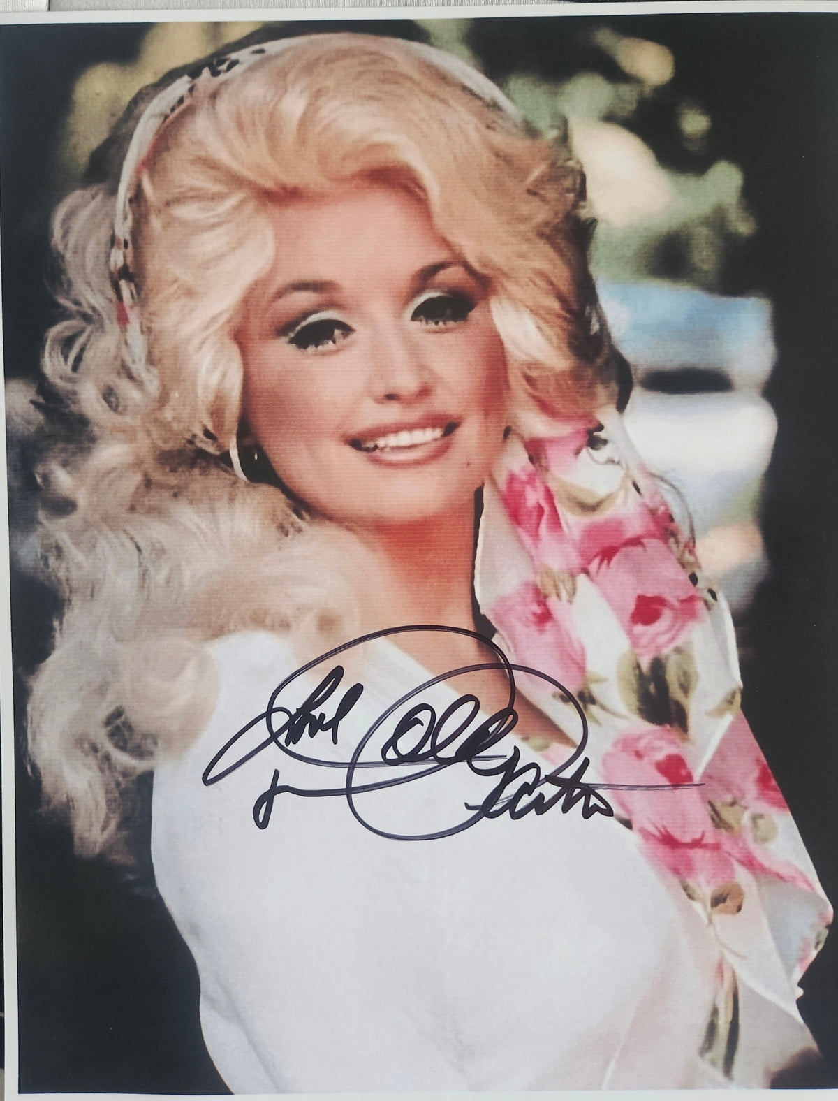 DOLLY PARTON signed autographed photo lovely smile COA Hologram