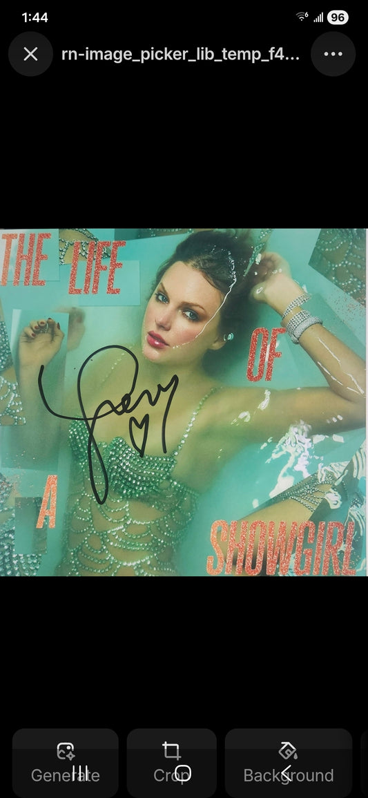 TAYLOR SWIFT Signed Album the life of a show girl COA hologram