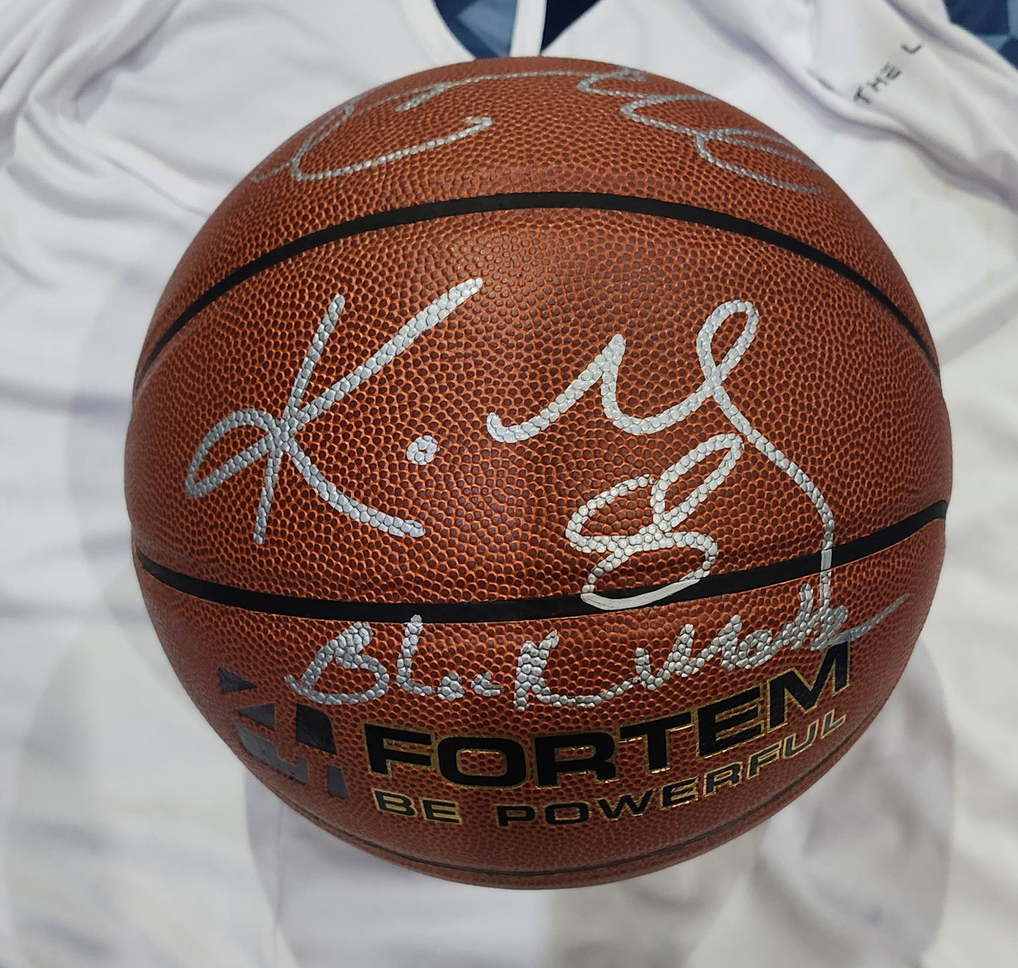 MICHAEL JORDAN KOBE BRYANT Signed Basketball COA Hologram