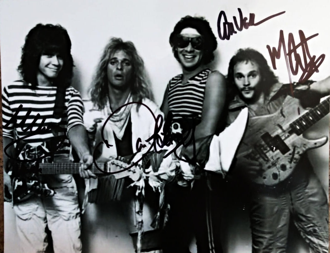 VAN HALEN BAND signed autographed photo COA Hologram Beckett Autographs