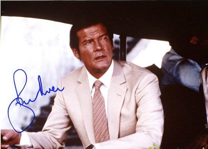 ROGER MOORE signed autographed photo COA Hologram Beckett Autographs