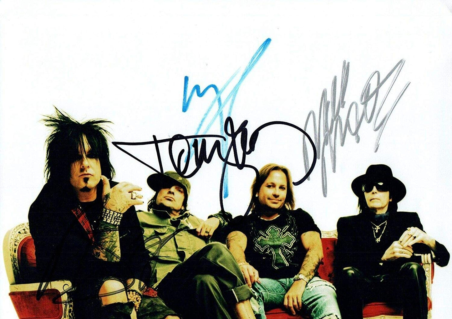 MOTLEY CRUE BAND signed autographed photo COA Hologram Beckett Autographs