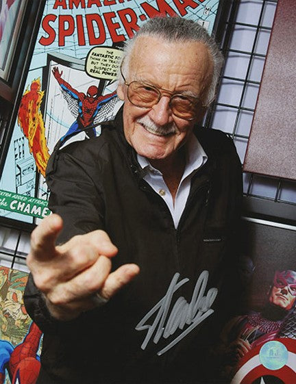 SPIDER MAN STAN LEE signed autographed photo COA Hologram displaying Spider-Man fingers