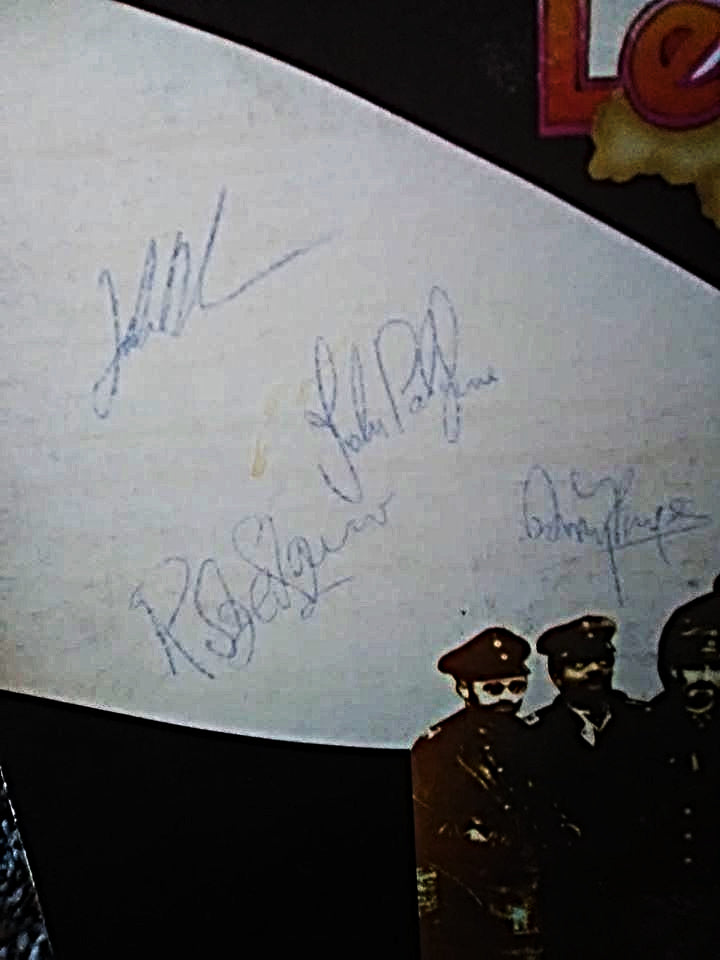 LED ZEPPELIN signed autographed Album  COA Hologram Beckett Autographs