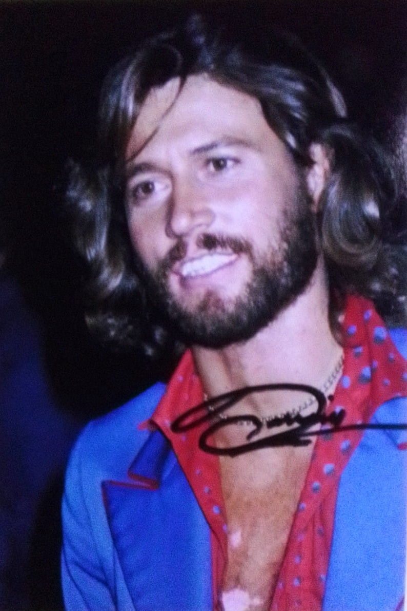 BARRY GIBB signed autographed photo COA Hologram Beckett Autographs