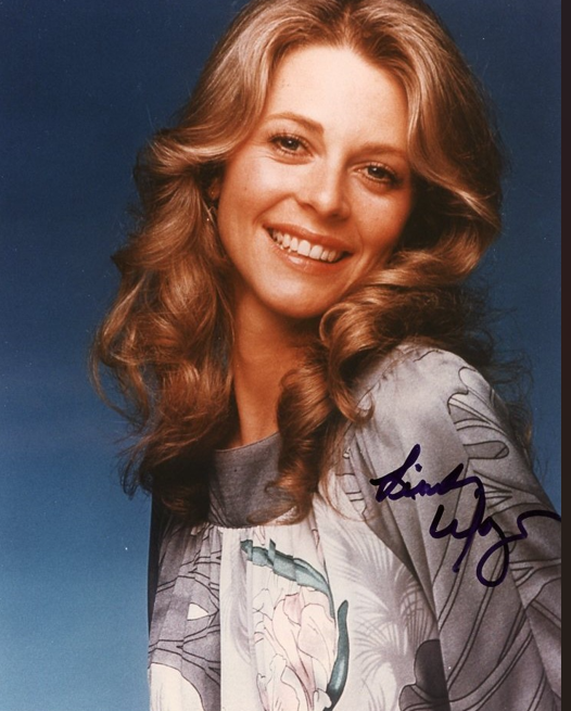 LINDSAY WAGNER signed autographed photo COA Hologram Beckett Autographs