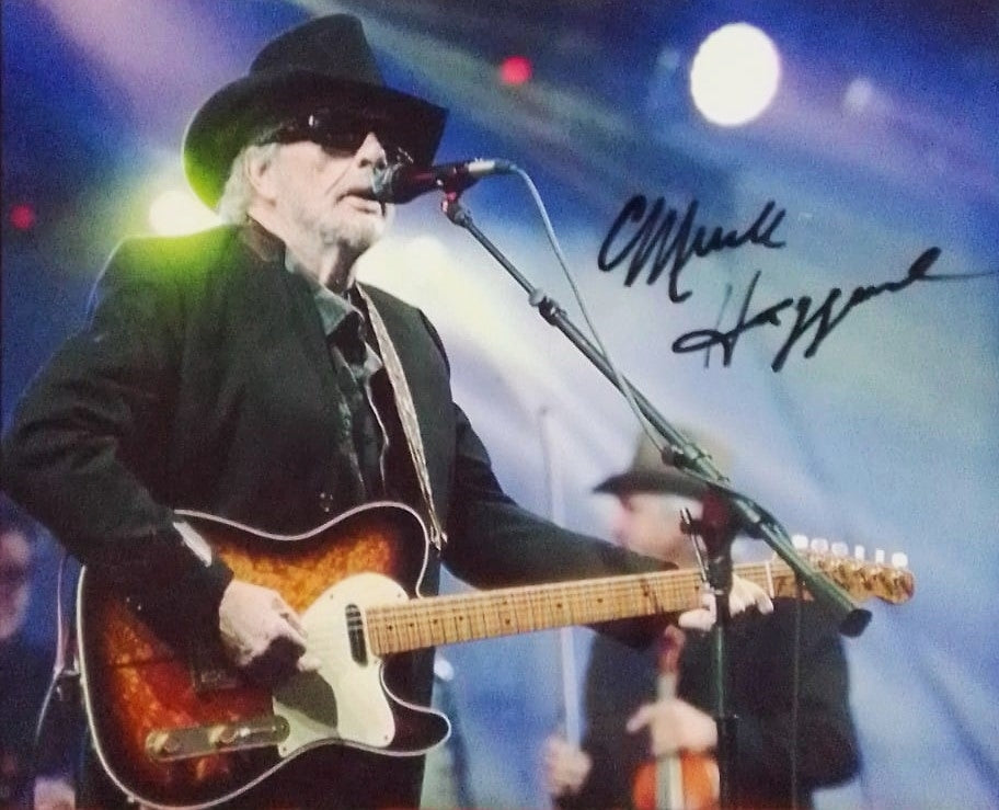 MERLE HAGGARD signed autographed photo COA Hologram Beckett Autographs